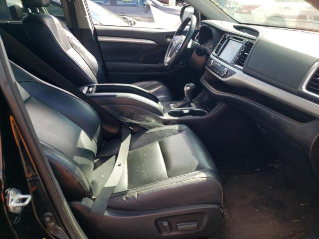 Photo 5 from auction – 2017 TOYOTA HIGHLANDER with VIN 5TDJZRFH0HS466208