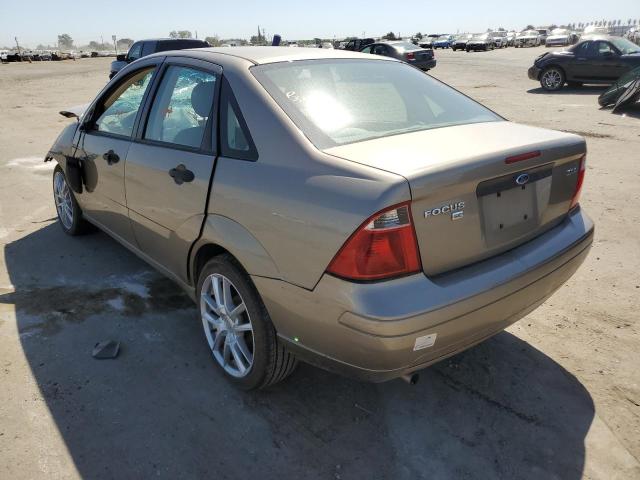 Photo 3 from auction – 2005 FORD FOCUS ZX4 with VIN 1FAFP34NX5W181177