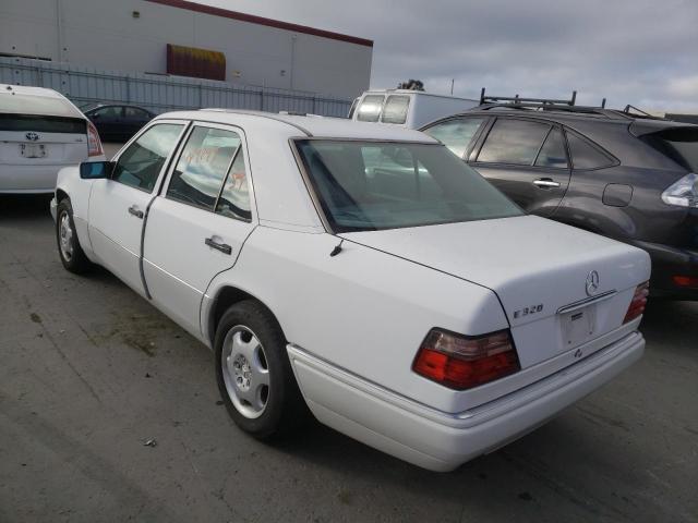 Photo 3 from auction – 1995 MERCEDES-BENZ E 320 BASE with VIN WDBEA32E5SC210252