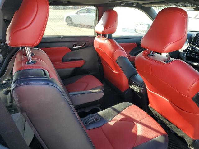 Photo 6 from auction – 2022 TOYOTA HIGHLANDER with VIN 5TDJZRBHXNS166323