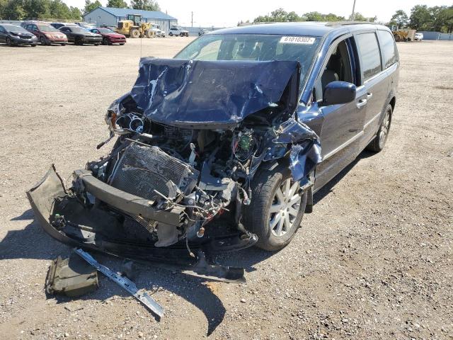 Photo 2 from auction – 2016 CHRYSLER TOWN & COU with VIN 2C4RC1BG2GR232999