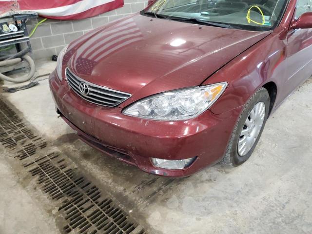Photo 9 from auction – 2005 TOYOTA CAMRY LE with VIN 4T1BE32K65U412039