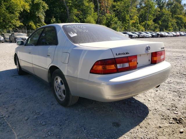 Photo 3 from auction – 1999 LEXUS ES 300 with VIN JT8BF28G2X0201671