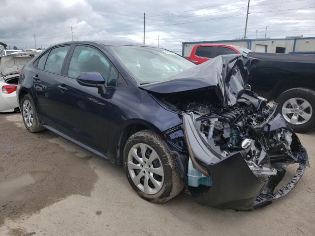 TOYOTA COROLLA LE 2022 with VIN 5YFEPMAE0NP353371 - Photo from auction