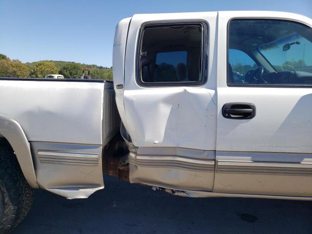 Photo 9 from auction – 2000 CHEVROLET SILVERADO with VIN 1GCEK19T3YE267375