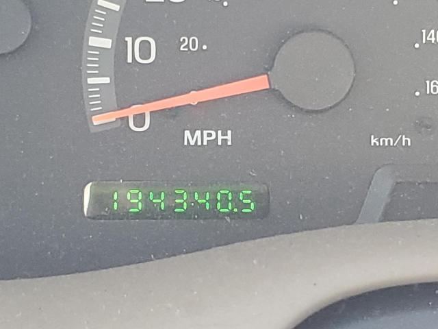 Photo 8 from auction – 2002 FORD F150 SUPER with VIN 1FTRW08642KA84331