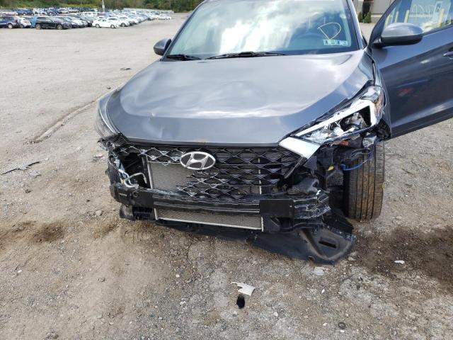 Photo 9 from auction – 2019 HYUNDAI TUCSON SE with VIN KM8J2CA46KU868626