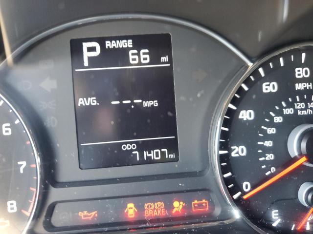 Photo 8 from auction – 2017 KIA FORTE LX with VIN 3KPFK4A73HE084938