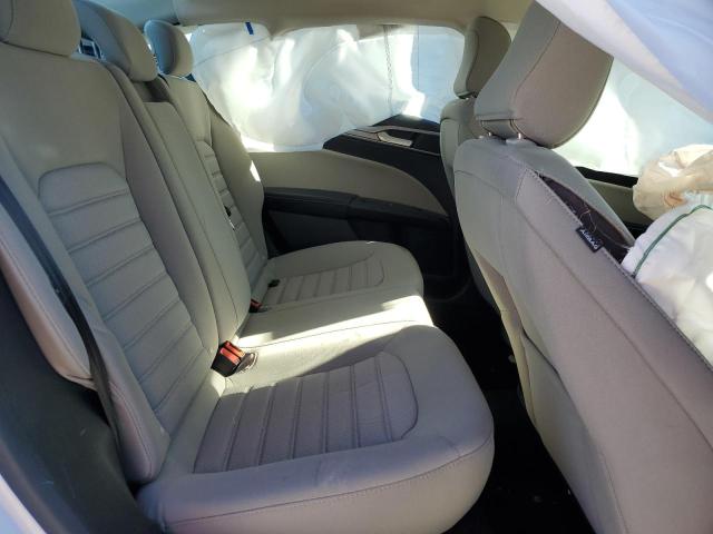 Photo 6 from auction – 2020 FORD FUSION S with VIN 3FA6P0G72LR257552