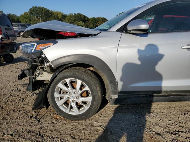 Photo 9 from auction – 2019 HYUNDAI TUCSON SE with VIN KM8J2CA40KU959617