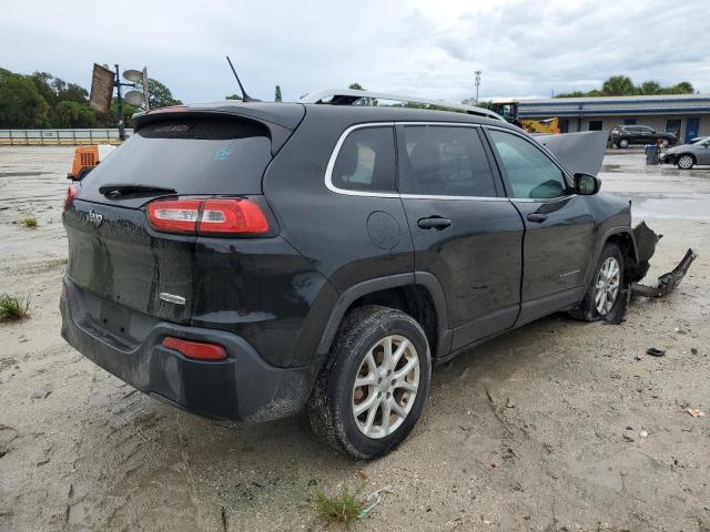 Photo 4 from auction – 2017 JEEP CHEROKEE L with VIN 1C4PJLCB0HW662826