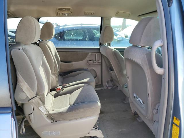 Photo 6 from auction – 2010 TOYOTA SIENNA CE with VIN 5TDKK4CC7AS306496