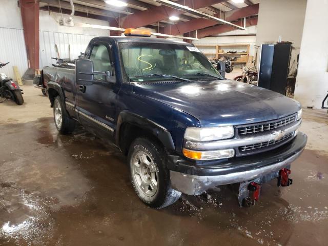 CHEVROLET SILVERADO 2000 with VIN 1GCEK14T1YZ221446 - Photo from auction