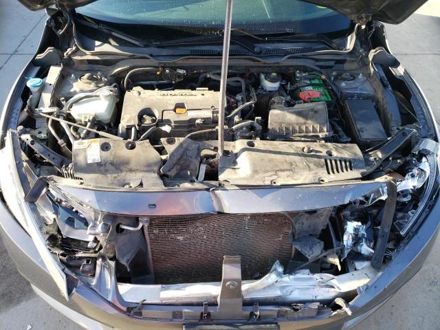 Photo 7 from auction – 2017 HONDA CIVIC LX with VIN 19XFC2F54HE023865