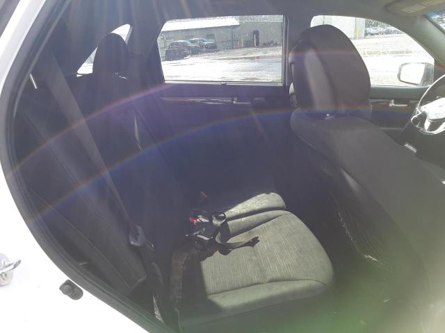 Photo 6 from auction – 2014 KIA SORENTO LX with VIN 5XYKTCA60EG446347