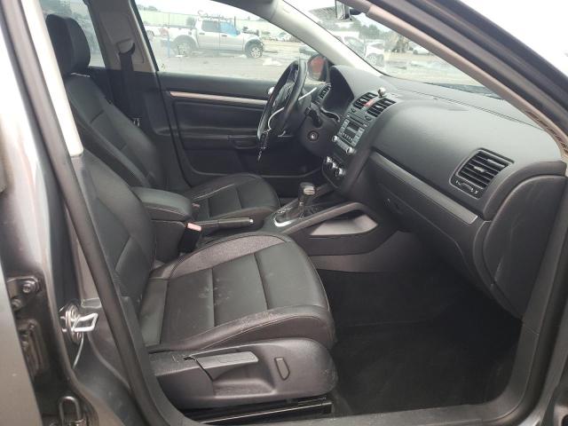 Photo 5 from auction – 2010 VOLKSWAGEN JETTA with VIN 3VWRX7AJ5AM110752
