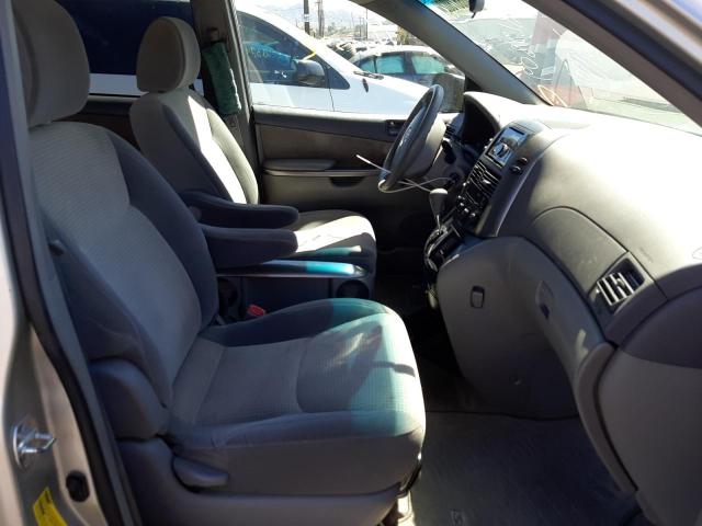 Photo 5 from auction – 2010 TOYOTA SIENNA CE with VIN 5TDKK4CC3AS300470