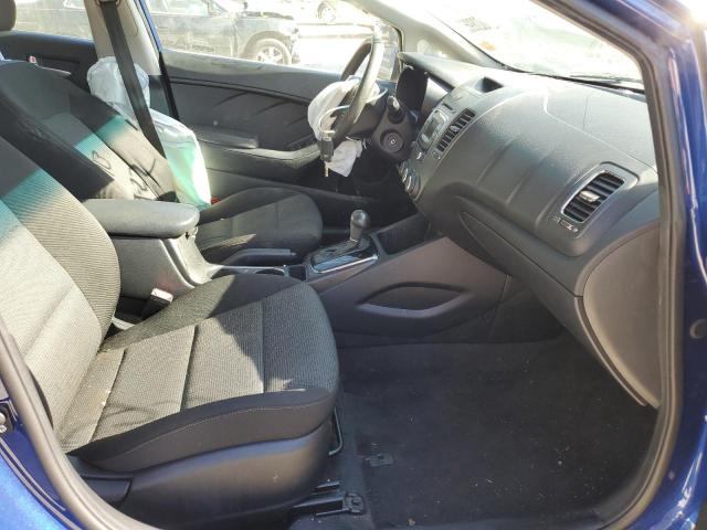 Photo 5 from auction – 2017 KIA FORTE LX with VIN 3KPFK4A72HE090570