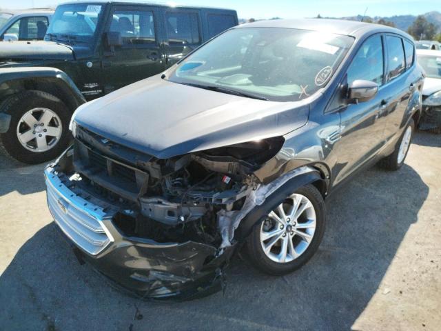 Photo 2 from auction – 2019 FORD ESCAPE SE with VIN 1FMCU0GD4KUB81959