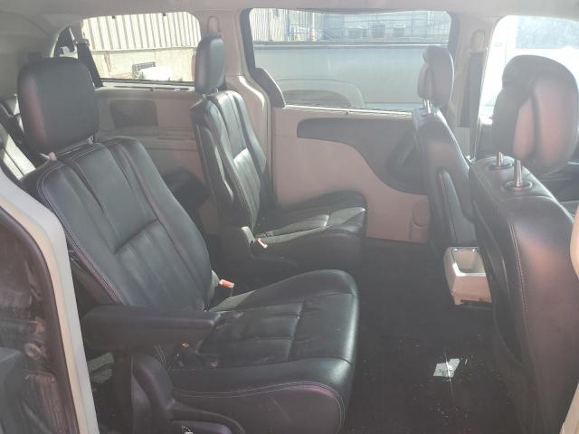 Photo 6 from auction – 2011 CHRYSLER TOWN & COU with VIN 2A4RR8DG7BR676208