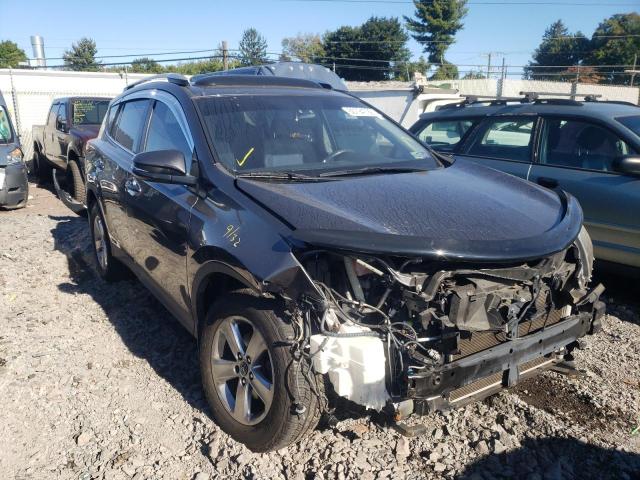 TOYOTA RAV4 XLE 2015 with VIN JTMRFREV6FJ018956 - Photo from auction