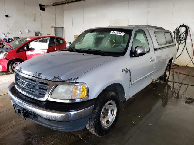 Zdjęcie 2 z aukcji – 2001 FORD F150 z VIN 1FTRF17W91NA36246