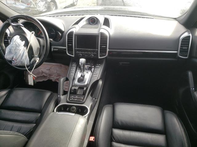 Photo 9 from auction – 2012 PORSCHE CAYENNE with VIN WP1AA2A23CLA11850