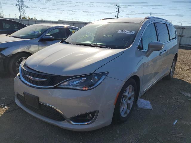 Photo 2 from auction – 2017 CHRYSLER PACIFICA T with VIN 2C4RC1EGXHR585021