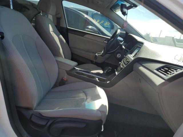 Photo 5 from auction – 2017 HYUNDAI SONATA SE with VIN 5NPE24AF6HH437560