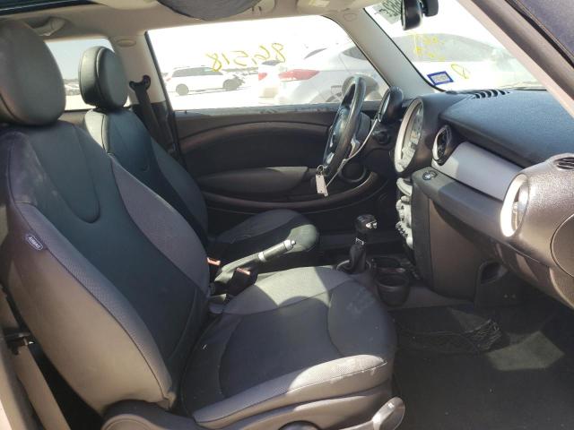 Photo 5 from auction – 2008 MINI COOPER with VIN WMWMF33568TT66268