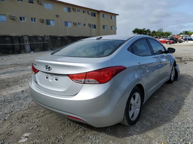 Photo 4 from auction – 2012 HYUNDAI ELANTRA GL with VIN 5NPDH4AE0CH070665
