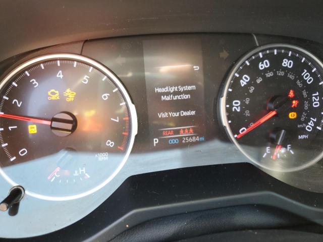 Photo 8 from auction – 2020 TOYOTA RAV4 XLE with VIN JTMP1RFV7LD053150