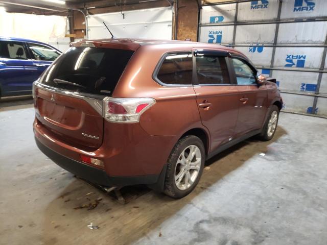 Photo 4 from auction – 2014 MITSUBISHI OUTLANDER with VIN JA4AZ3A35EZ000920