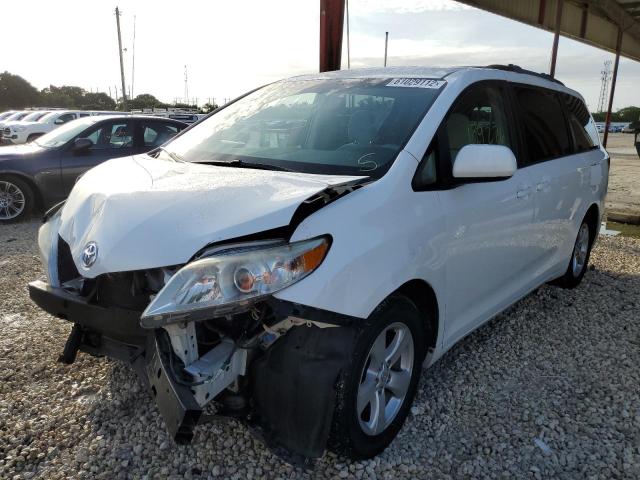 Photo 2 from auction – 2014 TOYOTA SIENNA LE with VIN 5TDKK3DC6ES442424