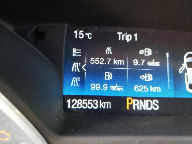 Photo 8 from auction – 2017 FORD ESCAPE SE with VIN 1FMCU9GD7HUB07383