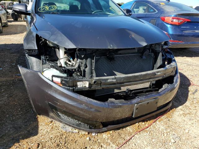 Photo 9 from auction – 2011 KIA OPTIMA LX with VIN KNAGM4A79B5147460