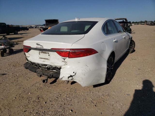 Photo 4 from auction – 2017 JAGUAR XF PRESTIG with VIN SAJBE4BV0HCY47476