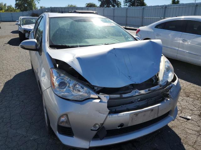 Photo 9 from auction – 2014 TOYOTA PRIUS C with VIN JTDKDTB38E1568181
