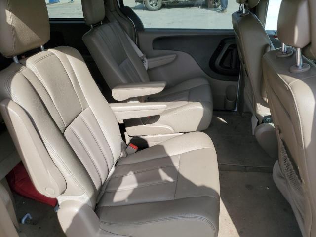 Photo 6 from auction – 2016 CHRYSLER TOWN & COU with VIN 2C4RC1BG1GR297973