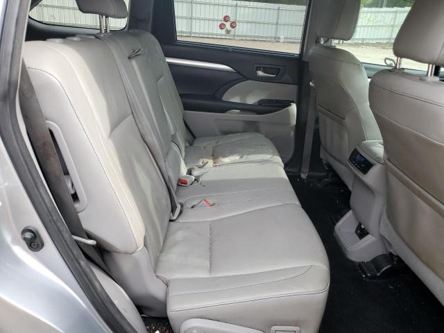 Photo 6 from auction – 2015 TOYOTA HIGHLANDER with VIN 5TDKKRFH3FS063250