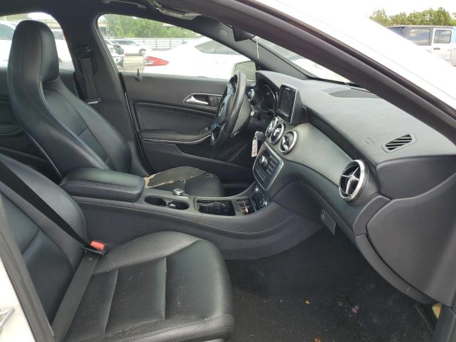 Photo 5 from auction – 2014 MERCEDES-BENZ CLA 250 with VIN WDDSJ4EB6EN148936