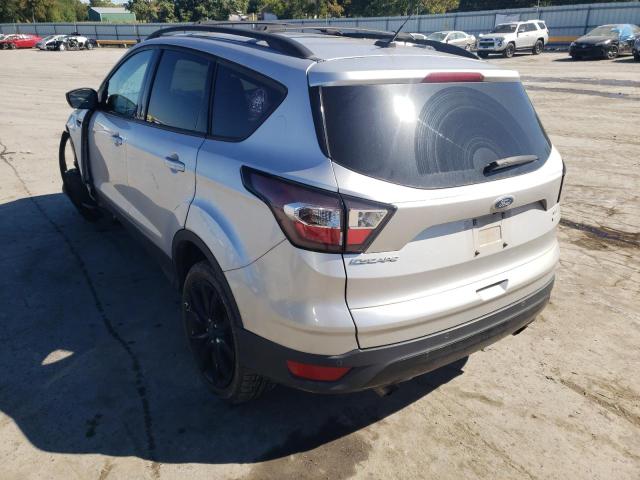 Photo 3 from auction – 2017 FORD ESCAPE SE with VIN 1FMCU0GD7HUD26467