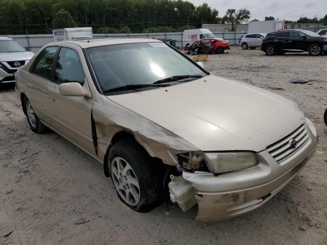TOYOTA CAMRY LE 1999 with VIN JT2BF22K8X0223052 - Photo from auction