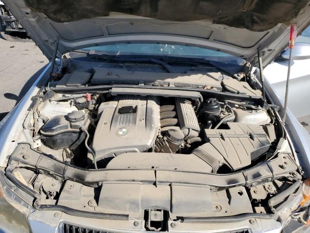 Photo 11 from auction – 2006 BMW 325 I with VIN WBAVB13516KX49235