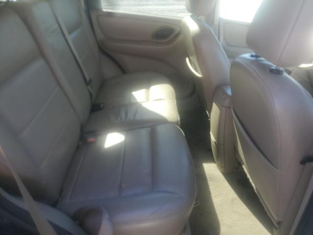 Photo 6 from auction – 2005 FORD ESCAPE LIM with VIN 1FMYU04195KA65883