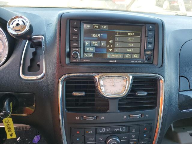 Photo 9 from auction – 2013 CHRYSLER TOWN & COU with VIN 2C4RC1BG9DR554874