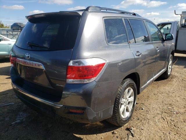 Foto 4 de la subasta – 2013 TOYOTA HIGHLANDER con VIN 5TDBK3EH2DS229771