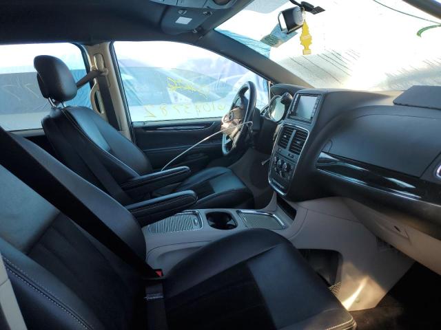 Foto 5 de la subasta – 2017 DODGE GRAND CARA con VIN 2C4RDGCG4HR862877