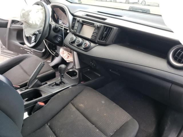 Photo 5 from auction – 2016 TOYOTA RAV4 LE with VIN JTMBFREV2GJ098744