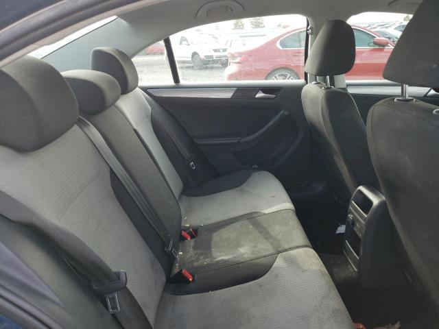 Photo 6 from auction – 2017 VOLKSWAGEN JETTA S with VIN 3VW2B7AJ6HM383855